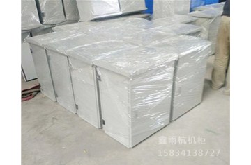 弱電機(jī)房項(xiàng)目中，如何選擇合適的網(wǎng)絡(luò)服務(wù)器機(jī)柜？