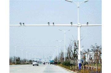 山西監(jiān)控桿在安裝的時(shí)候有哪些需要注意的？鑫雨杭電器